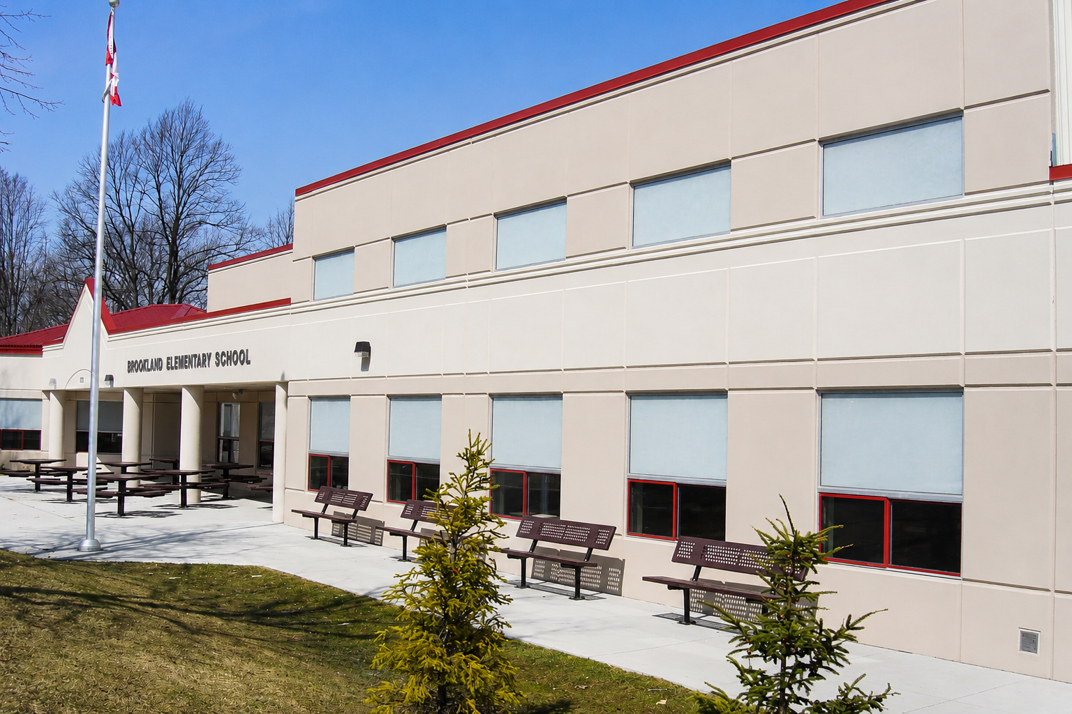 Brookland Elementary exterior glazing detail